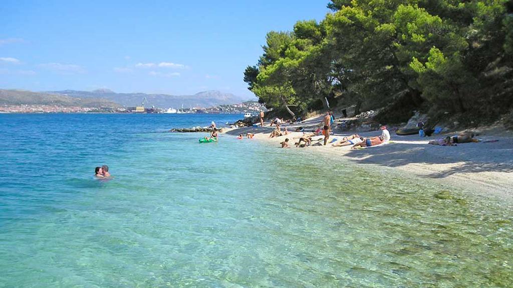 Lavanda Residence With Heated Pool Trogir Split Donji Okrug  Cameră foto