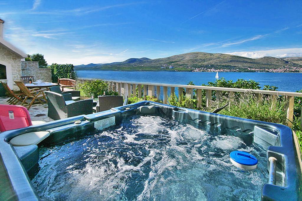 Lavanda Residence With Heated Pool Trogir Split Donji Okrug  Cameră foto